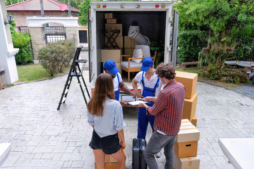 The Benefits of a Full Packing Service for Relocating to Portugal